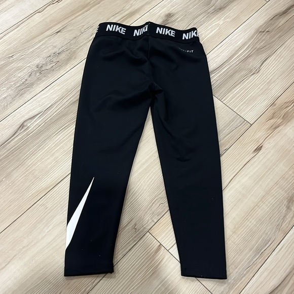 EUC Nike Dri Fit Size Small Pants - Picture 2 of 3